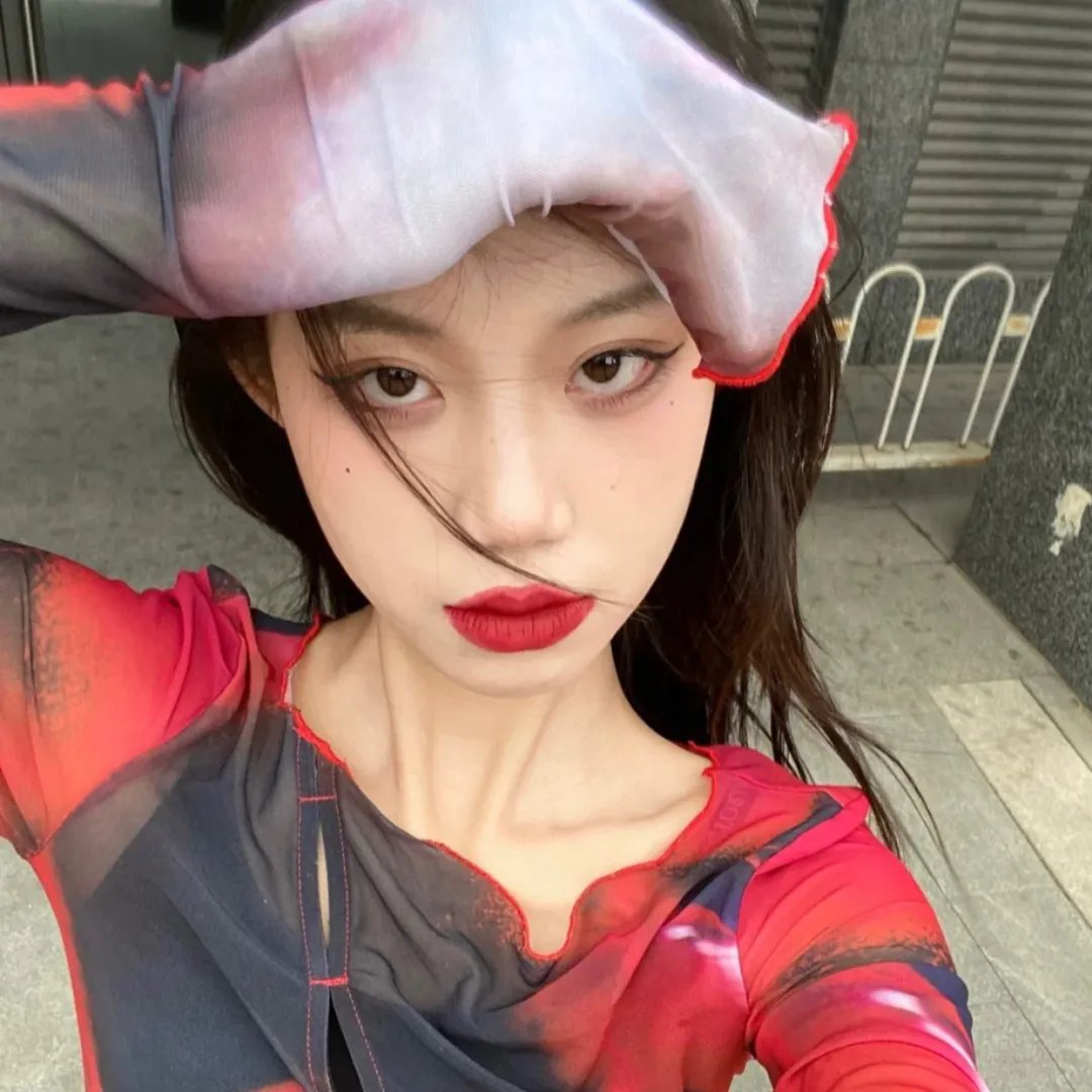 家有蛇仙美貌妻